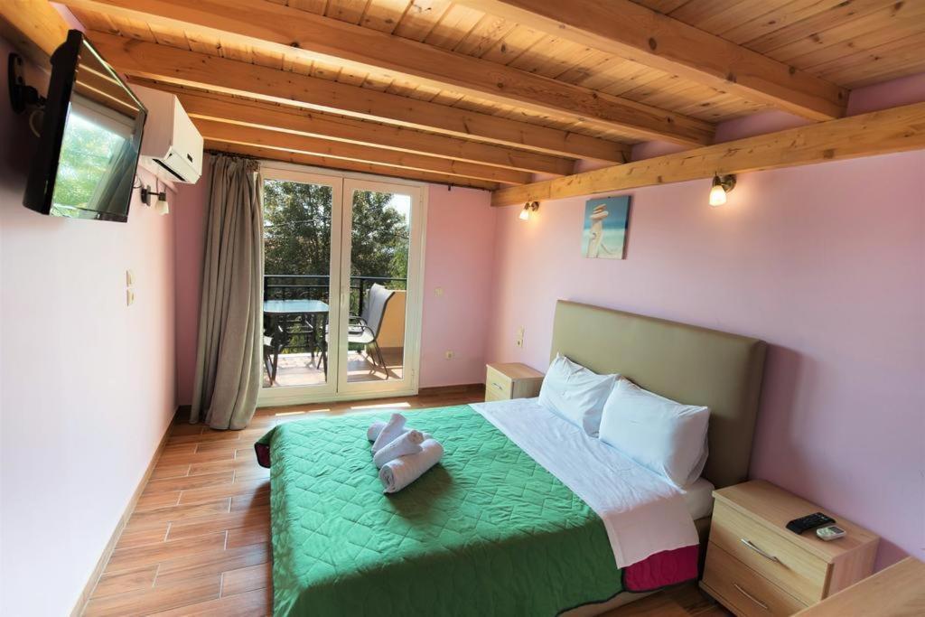 Argo Apartments Vasiliki  Luaran gambar